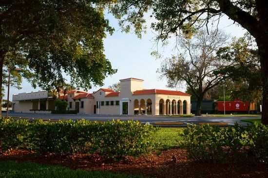 Muzeum Zajezdnia w Naples